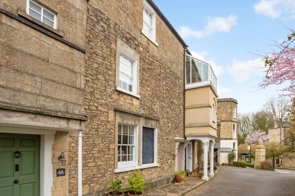 3 bedroom town house for rent