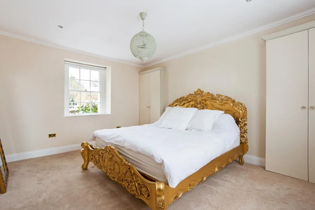 3 bedroom town house for rent