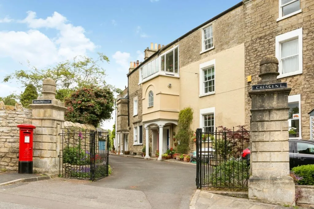 3 bedroom town house for rent