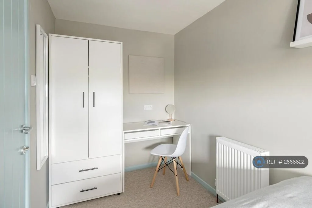 1 bedroom house share for rent