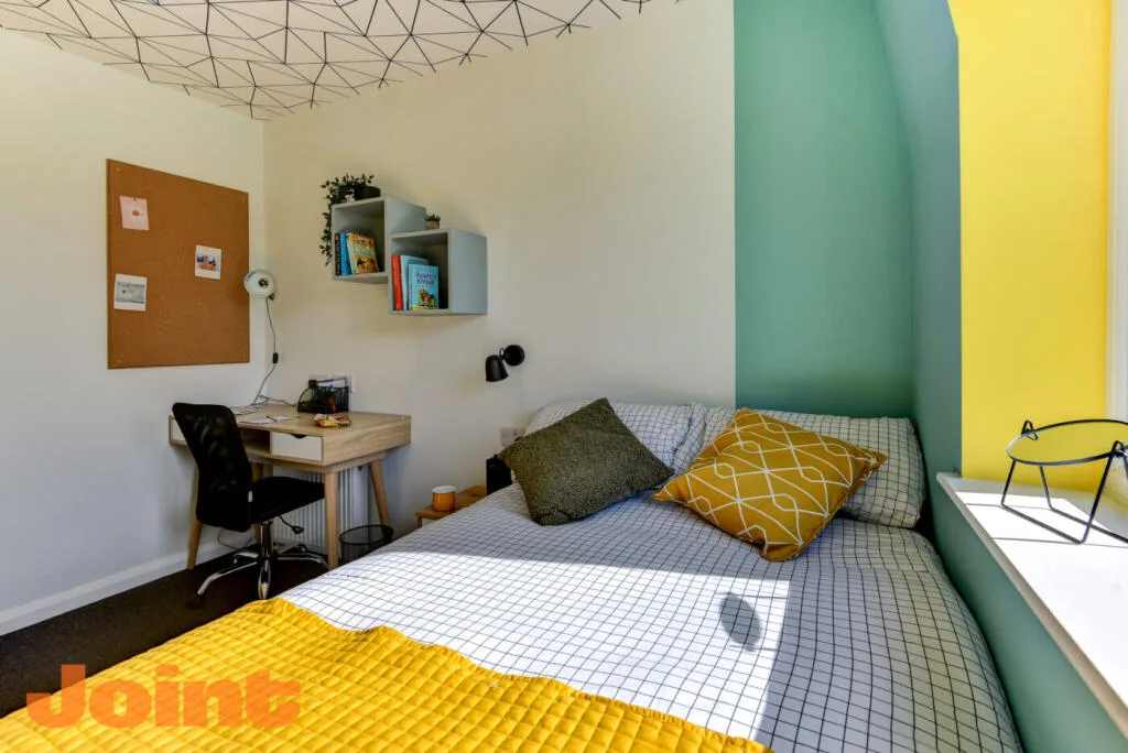 1 bedroom house share for rent