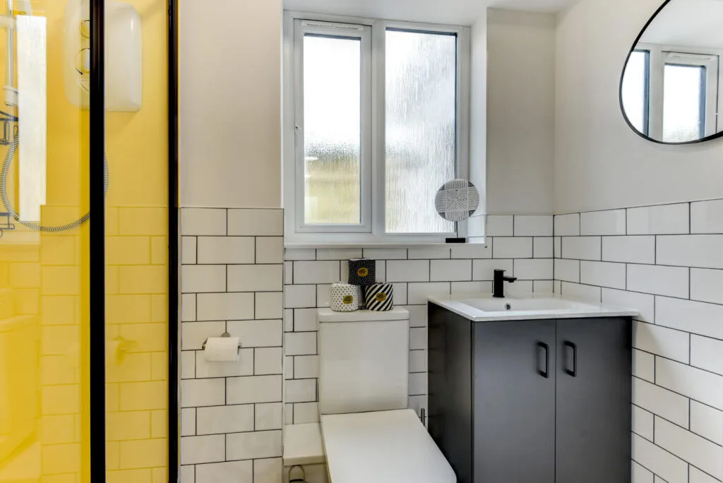 1 bedroom house share for rent