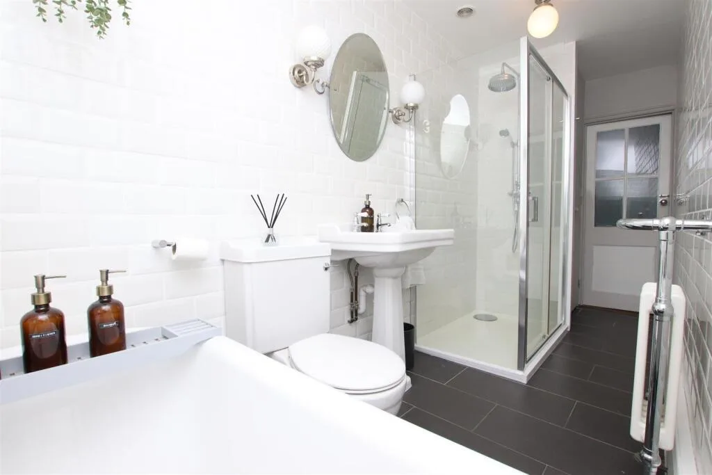 3 bedroom apartment for rent