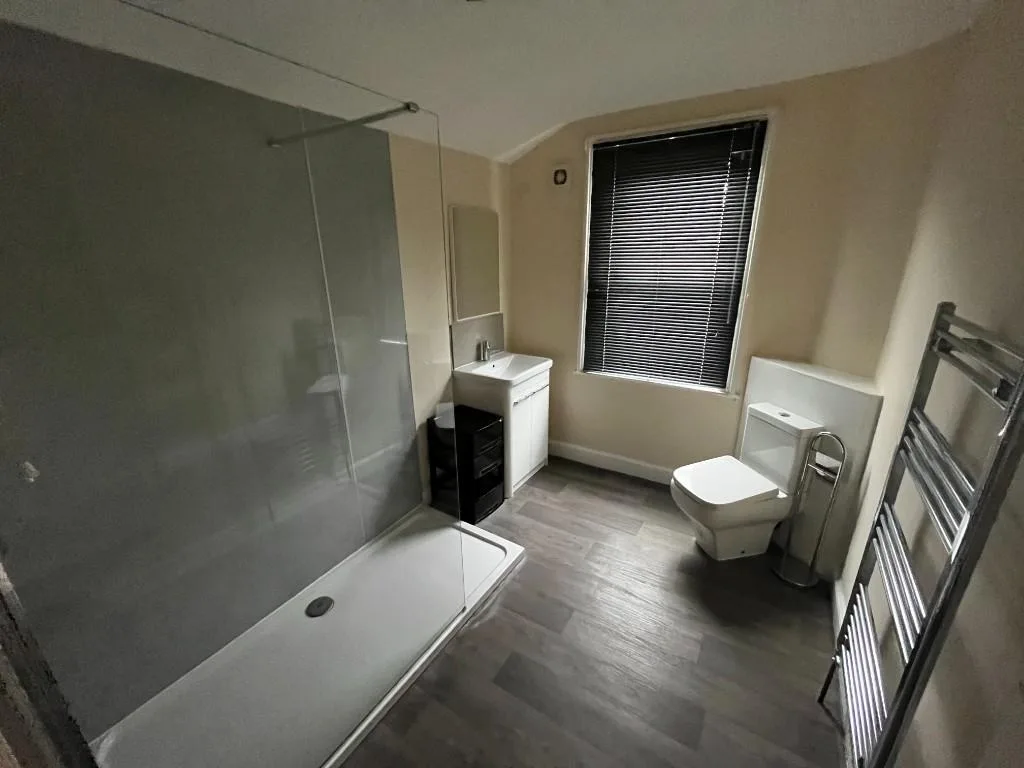 4 bedroom terraced house for rent