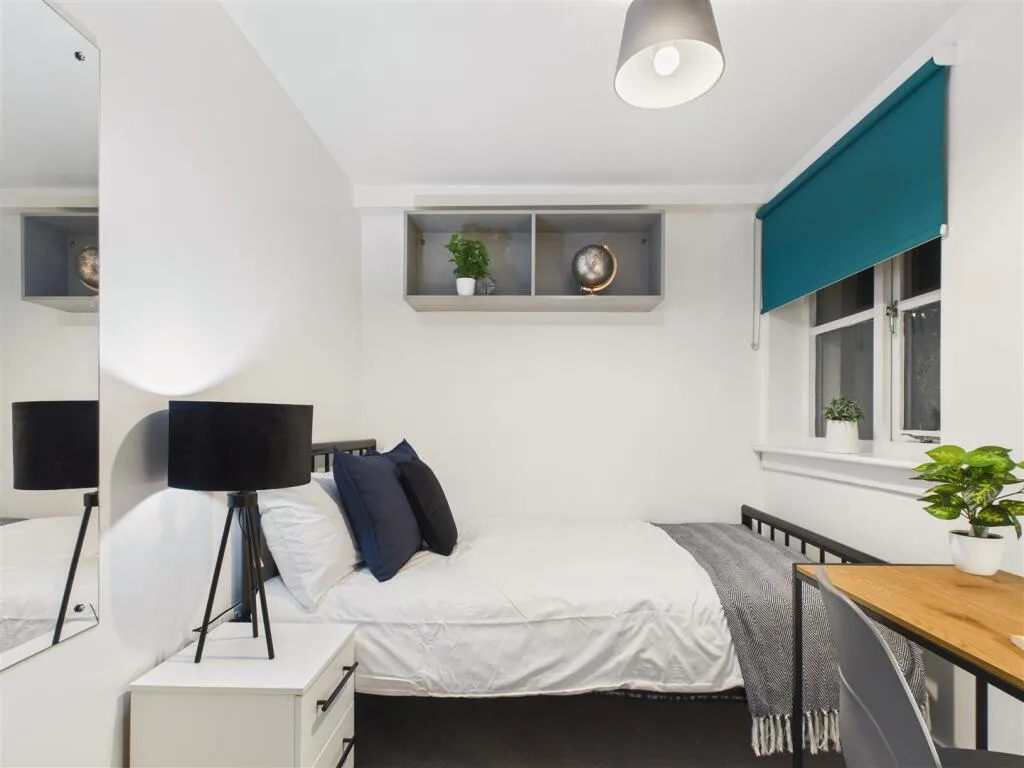 1 bedroom house share for rent