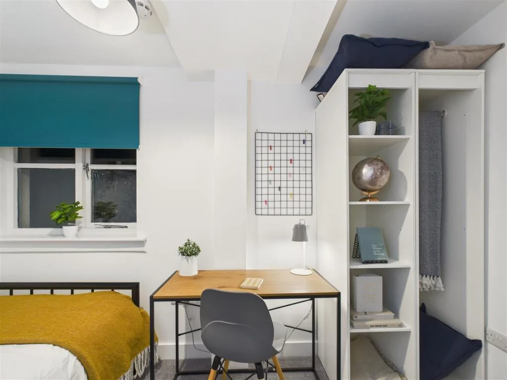 1 bedroom house share for rent
