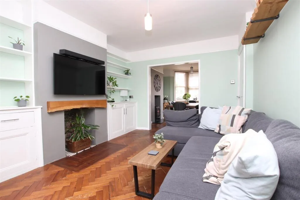 4 bedroom house for rent