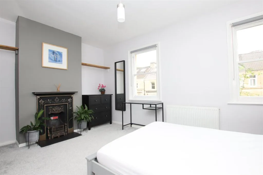 4 bedroom house for rent