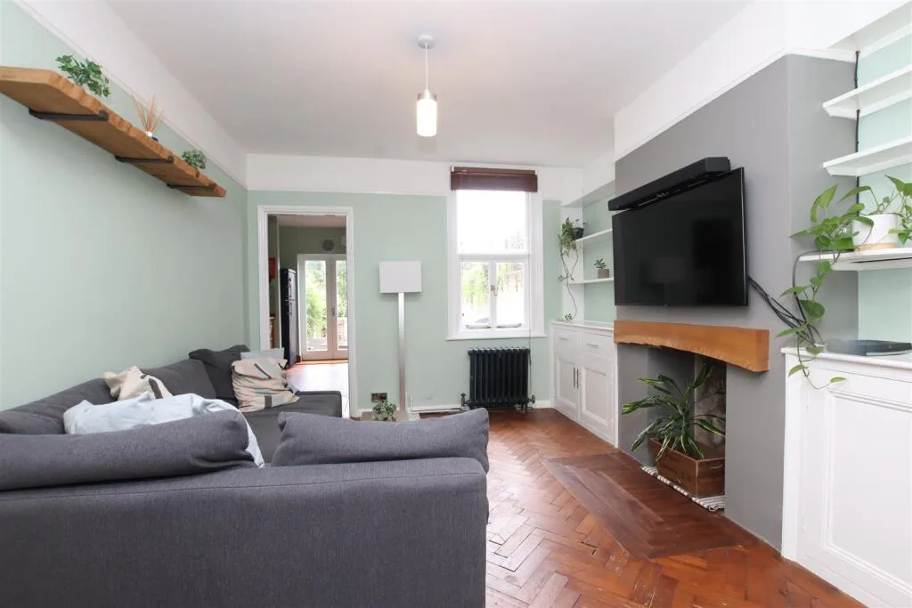 4 bedroom house for rent