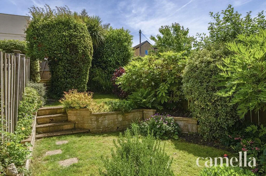 4 bedroom terraced house for rent