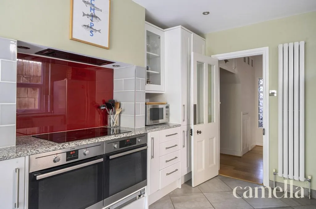 4 bedroom terraced house for rent