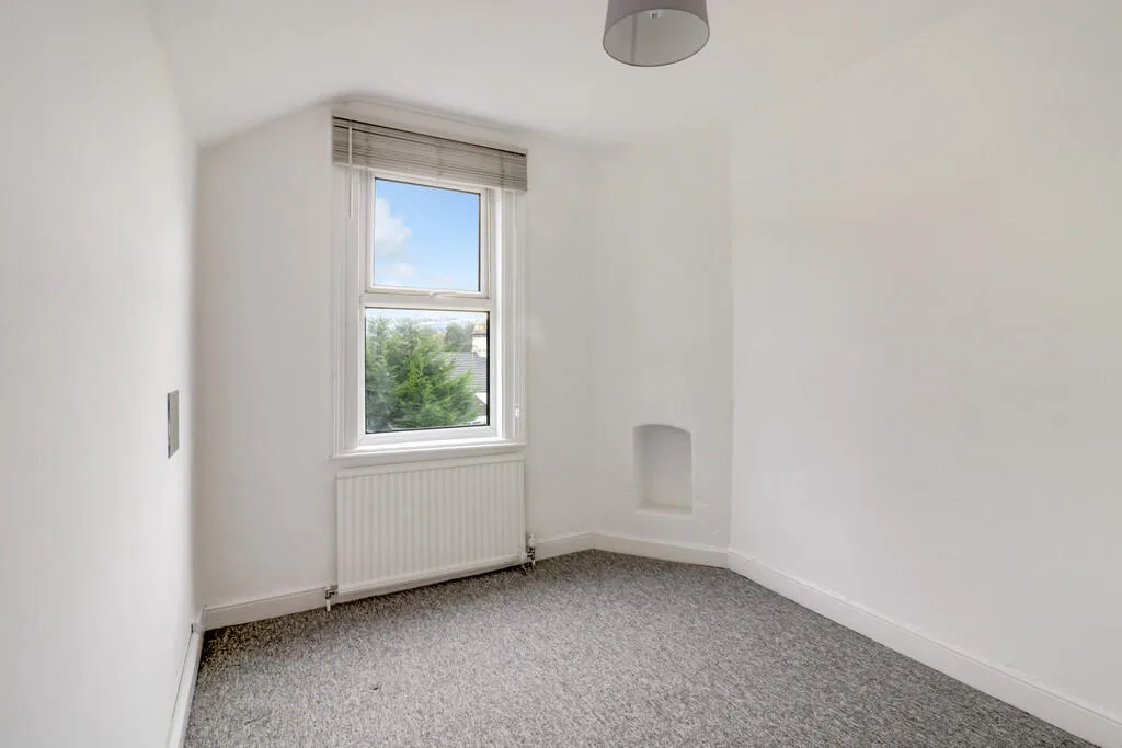 4 bedroom terraced house for rent