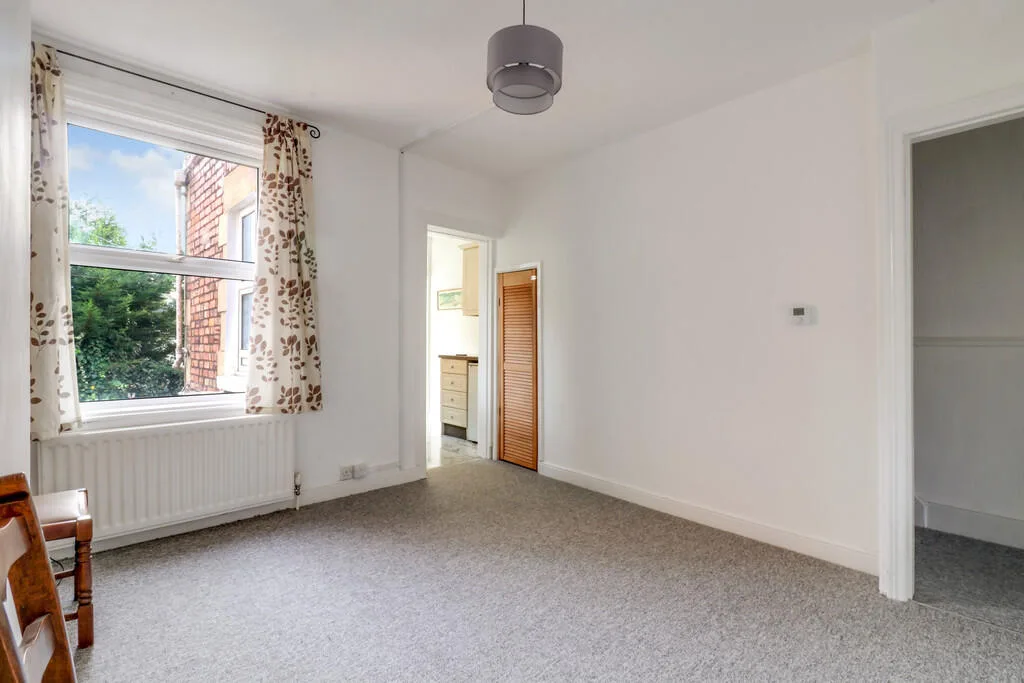 4 bedroom terraced house for rent