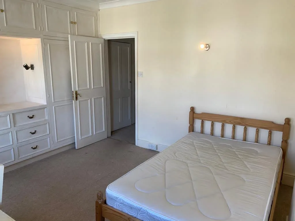 4 bedroom terraced house for rent