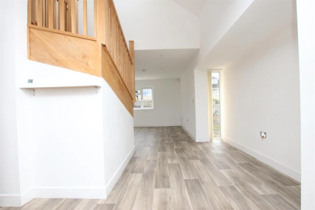 4 bedroom house for rent