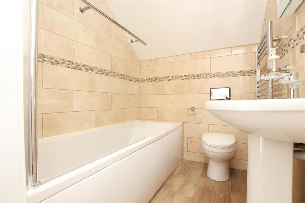 4 bedroom house for rent