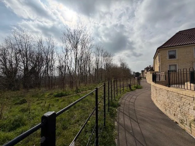 5 bedroom house for rent