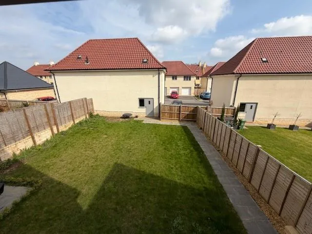 5 bedroom house for rent