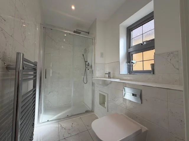 5 bedroom house for rent