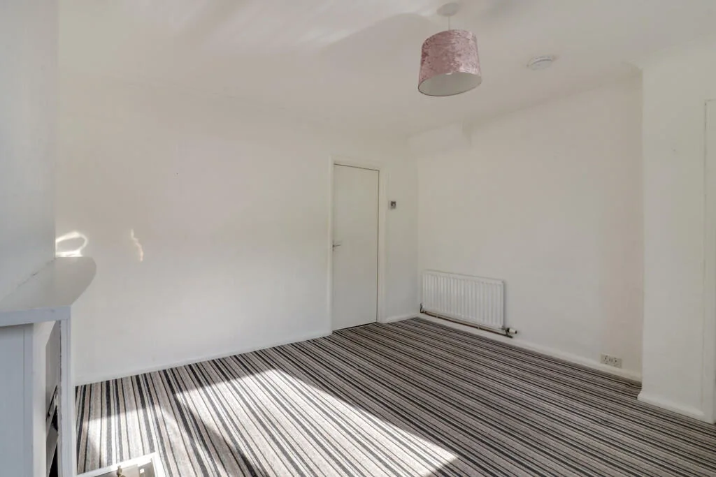 2 bedroom semi-detached house for rent
