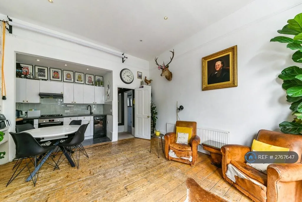 2 bedroom flat for rent