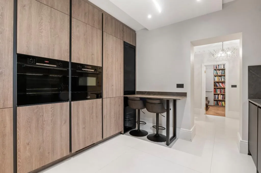 4 bedroom flat for rent