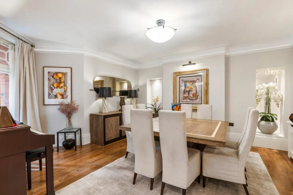 4 bedroom flat for rent