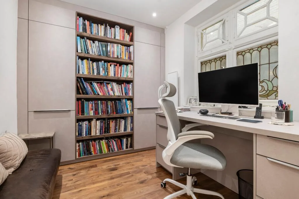4 bedroom flat for rent