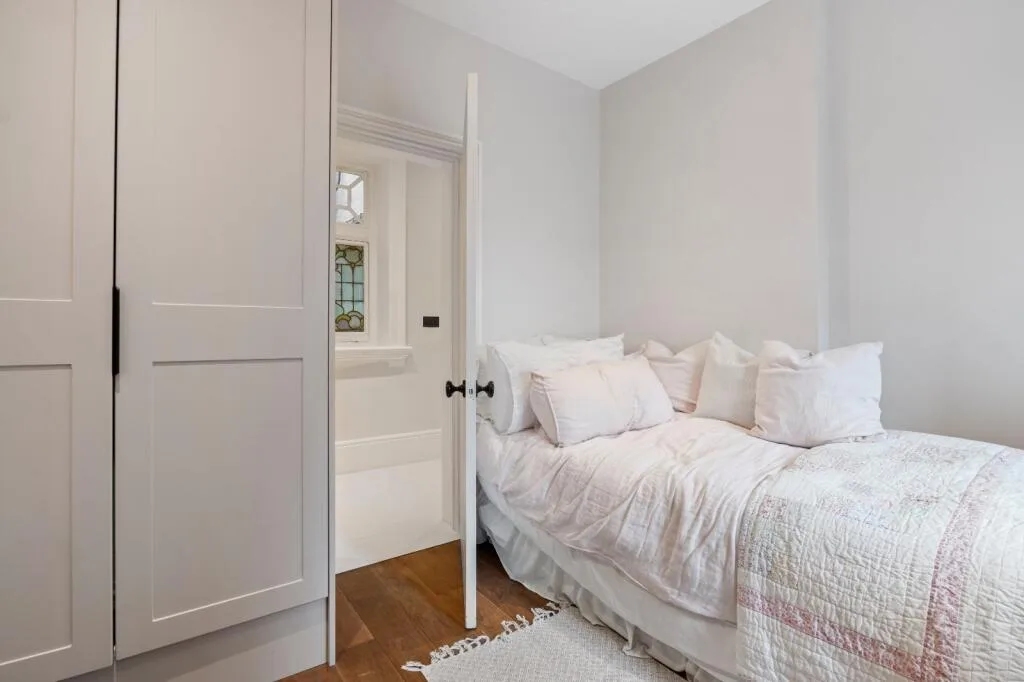 4 bedroom flat for rent