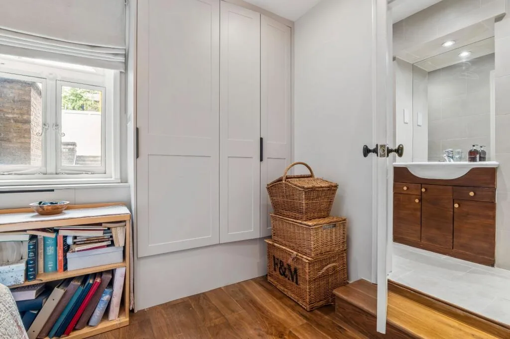 4 bedroom flat for rent