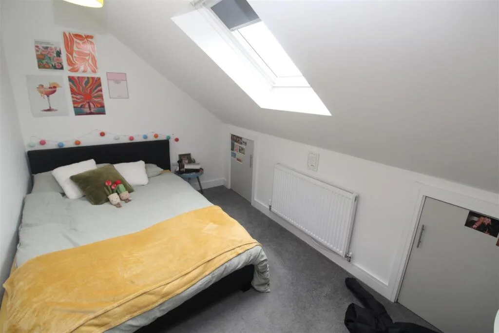 4 bedroom flat for rent