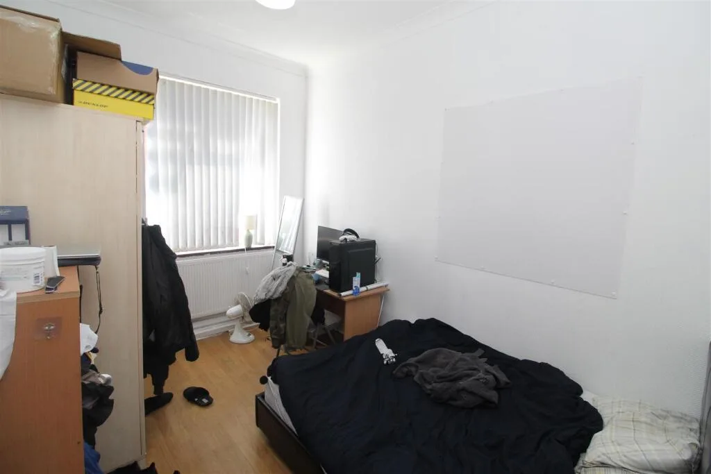 4 bedroom flat for rent