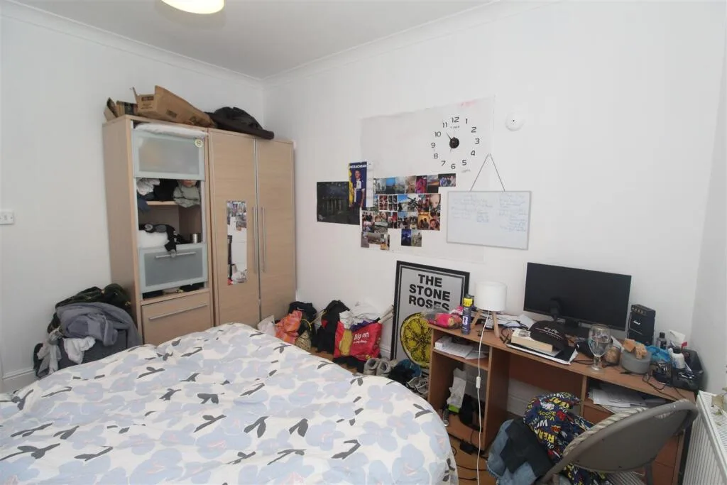 4 bedroom flat for rent