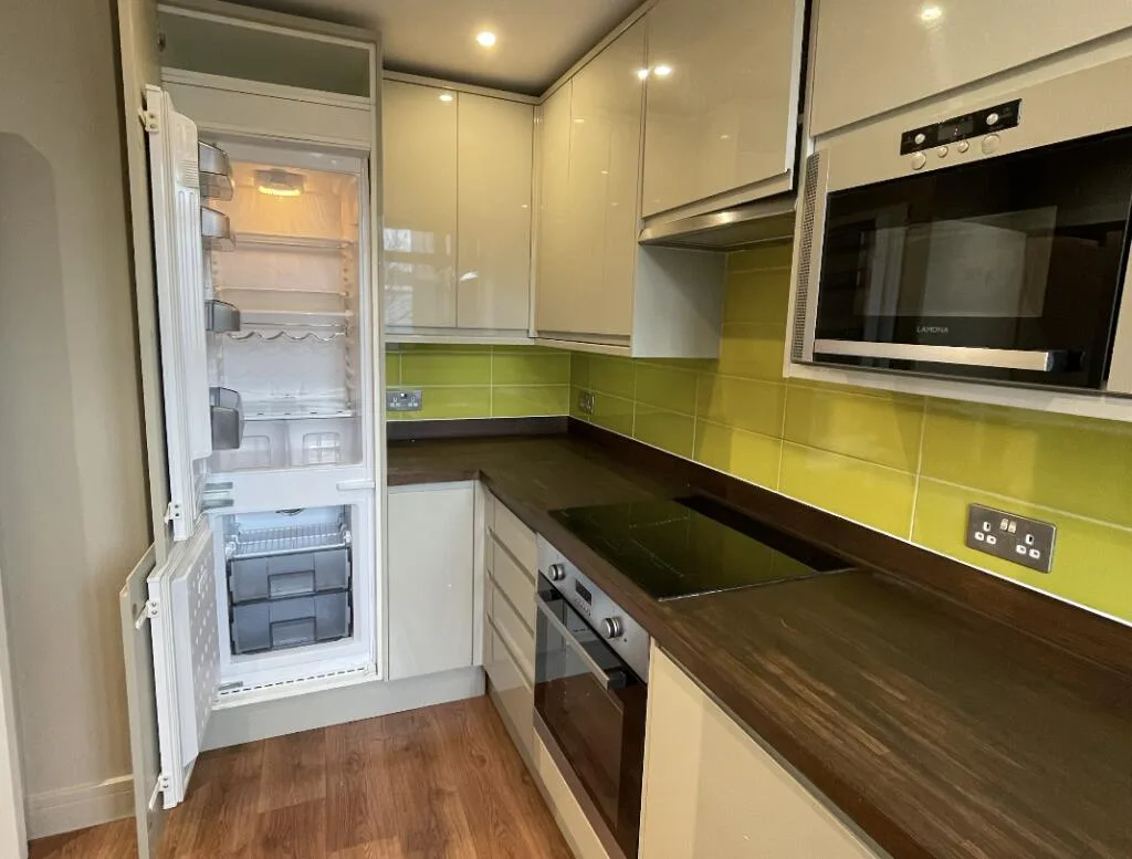 3 bedroom flat for rent