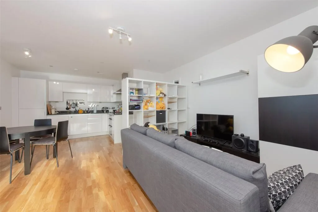 1 bedroom house for rent