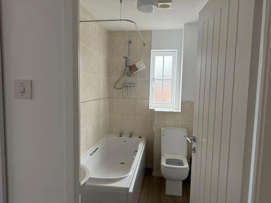 2 bedroom terraced house for rent