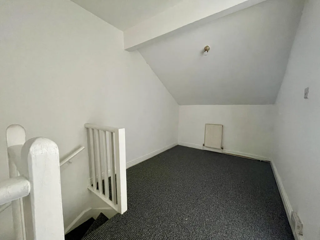2 bedroom terraced house for rent