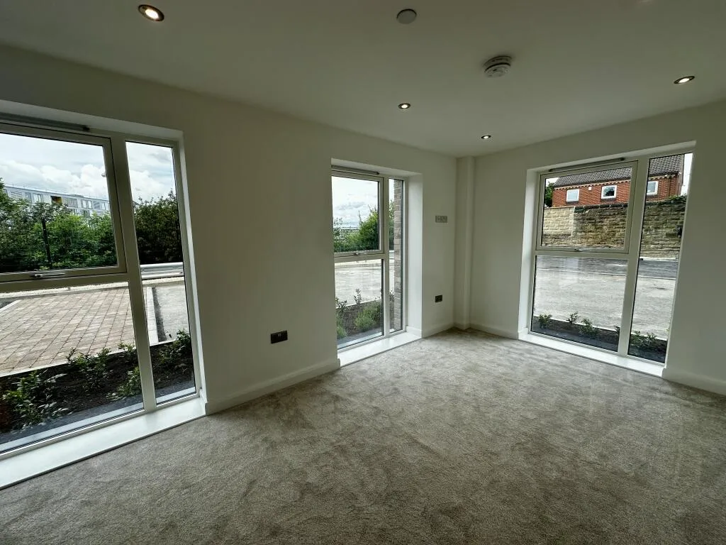 2 bedroom ground floor flat for rent