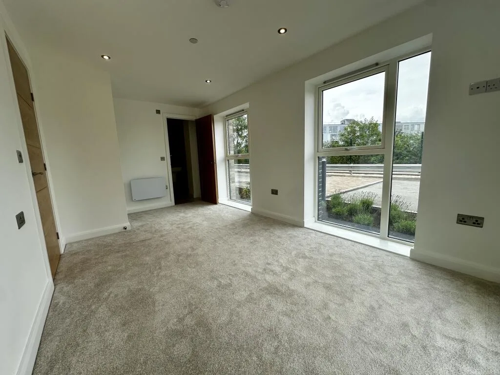 2 bedroom ground floor flat for rent