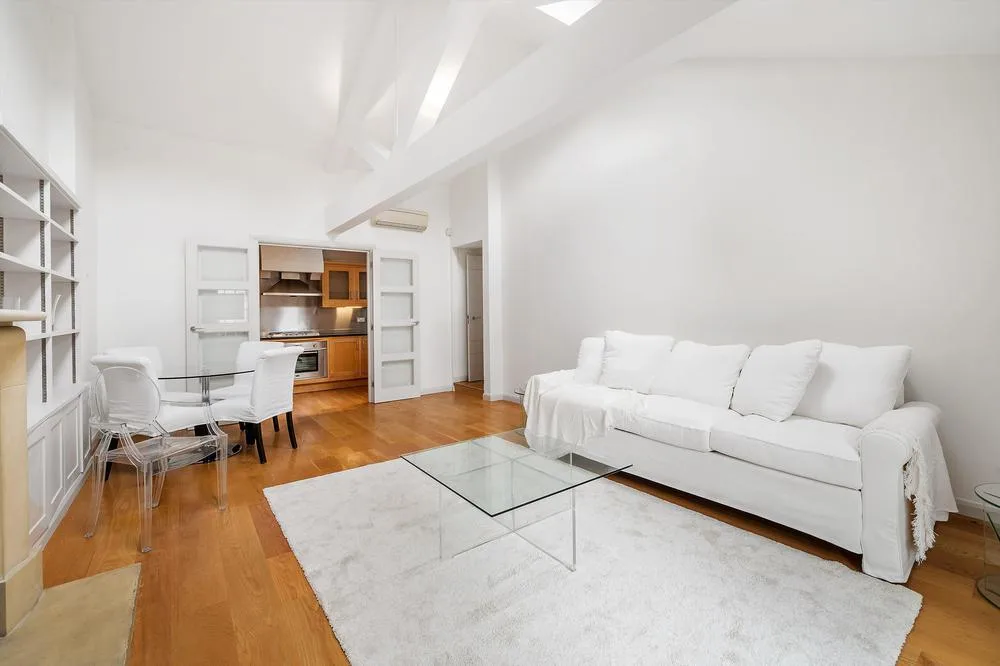 2 bedroom house for rent