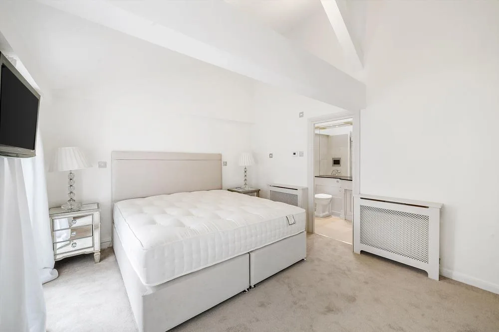 2 bedroom house for rent
