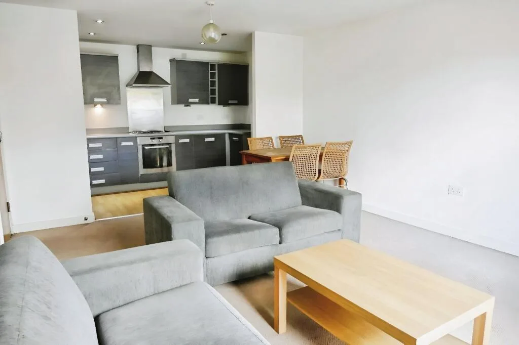 2 bedroom flat for rent