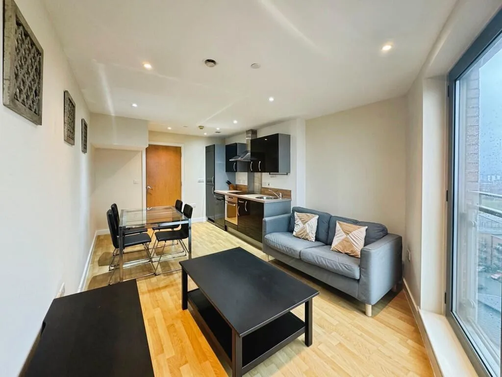 2 bedroom penthouse for rent