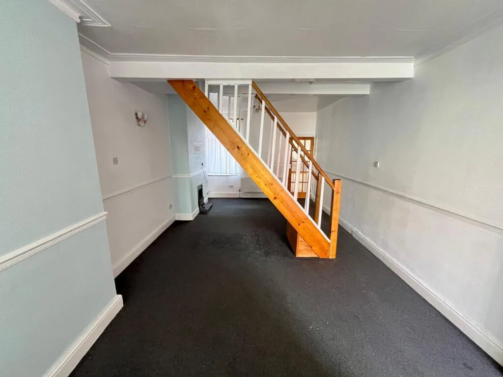 2 bedroom terraced house for rent