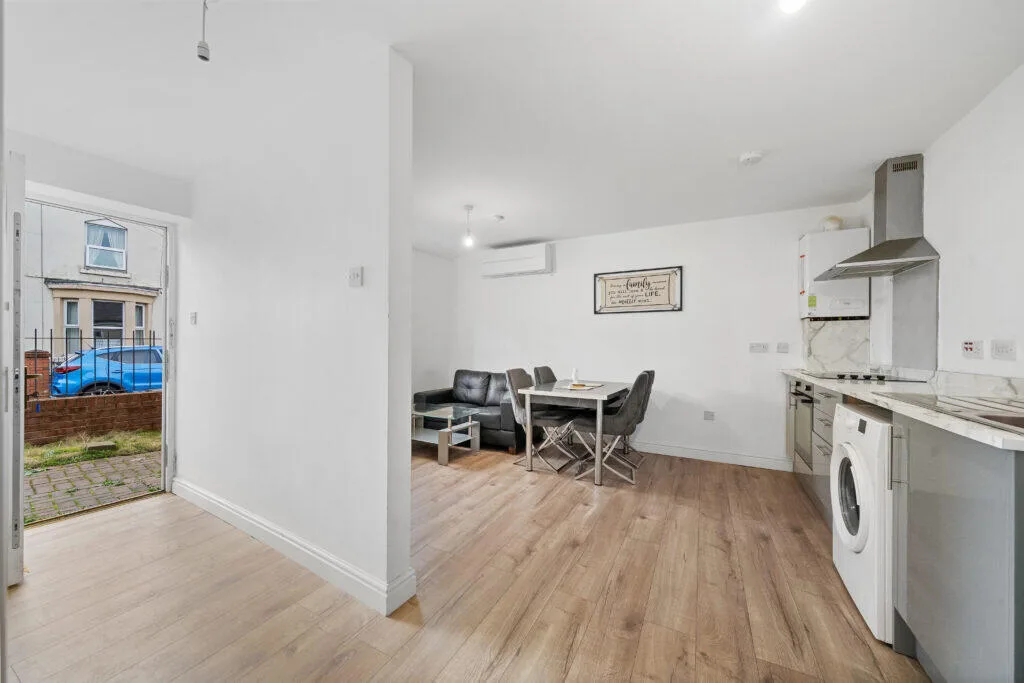 1 bedroom flat for rent