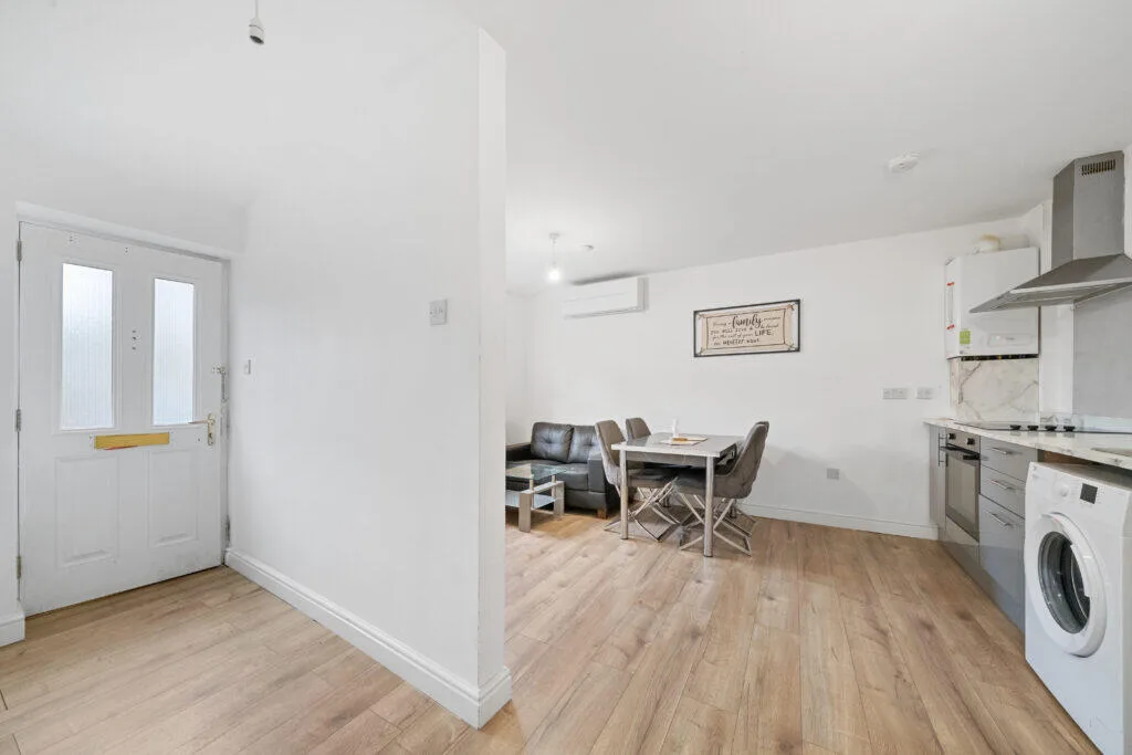 1 bedroom flat for rent