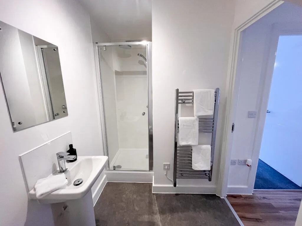 2 bedroom semi-detached house for rent