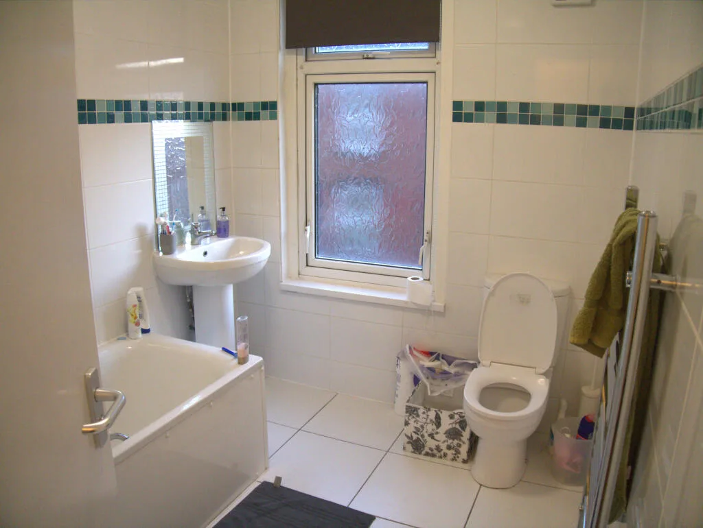 2 bedroom house for rent