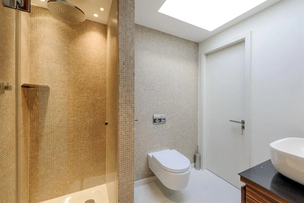 3 bedroom mews property for rent