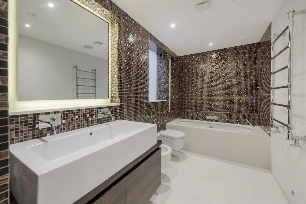 3 bedroom mews property for rent
